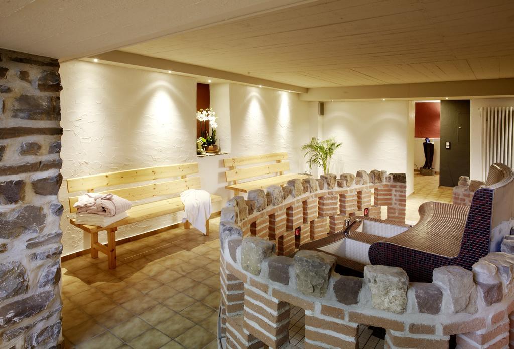 Hotel Haus Kylltal Zendscheid Dış mekan fotoğraf